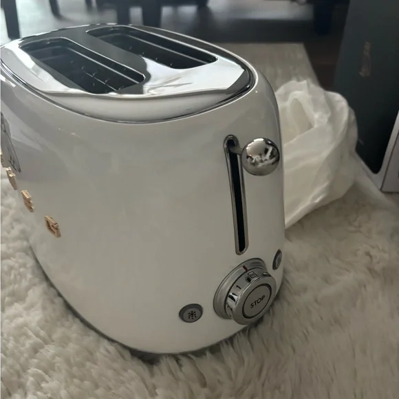 **SOLD**Smeg White Toaster with Gold Accents - Picture 2 of 10